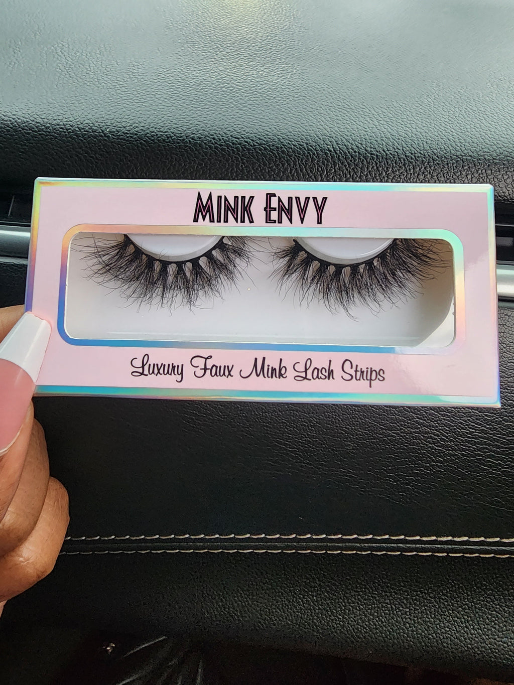 Passion – Faux Mink Romantic Glam Lash (16MM)