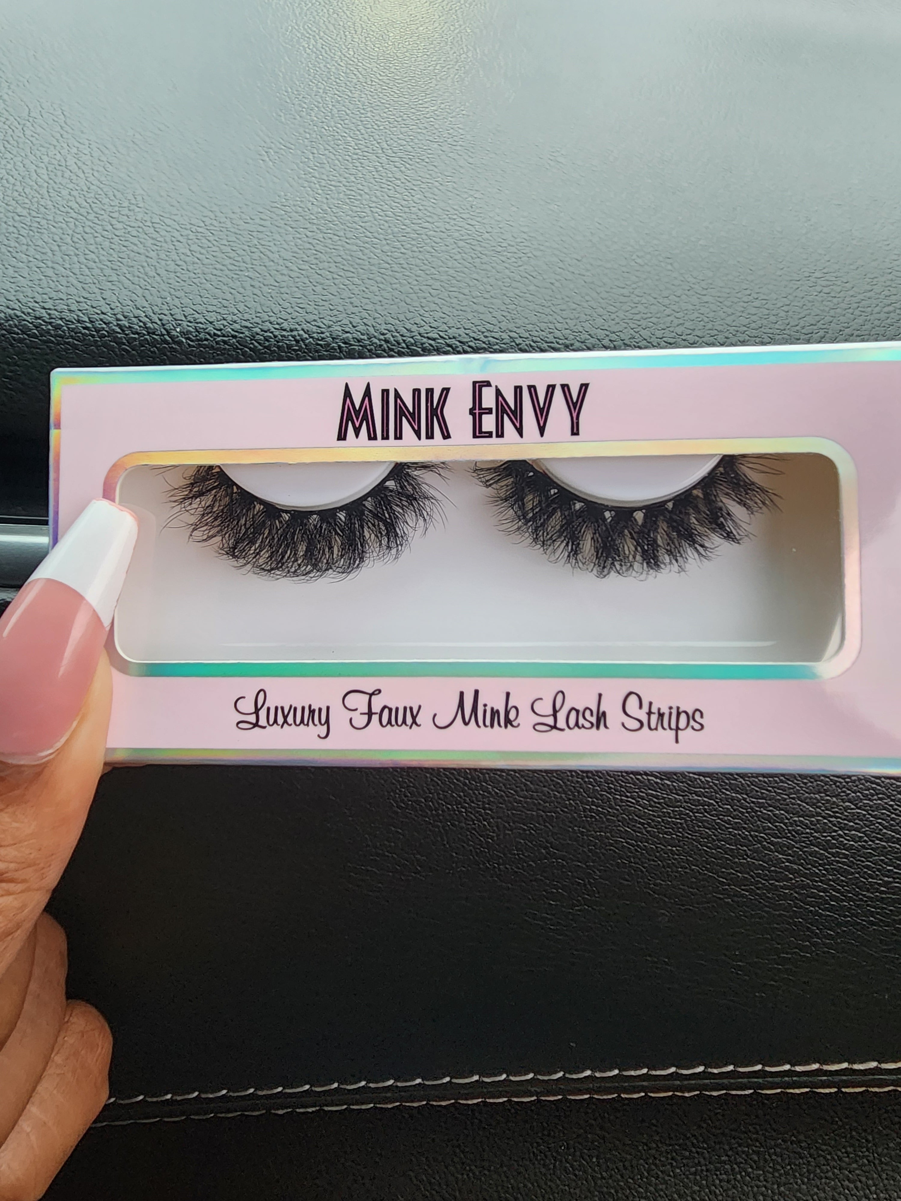 Aanya – Faux Mink Glam Drama Lash (16MM)