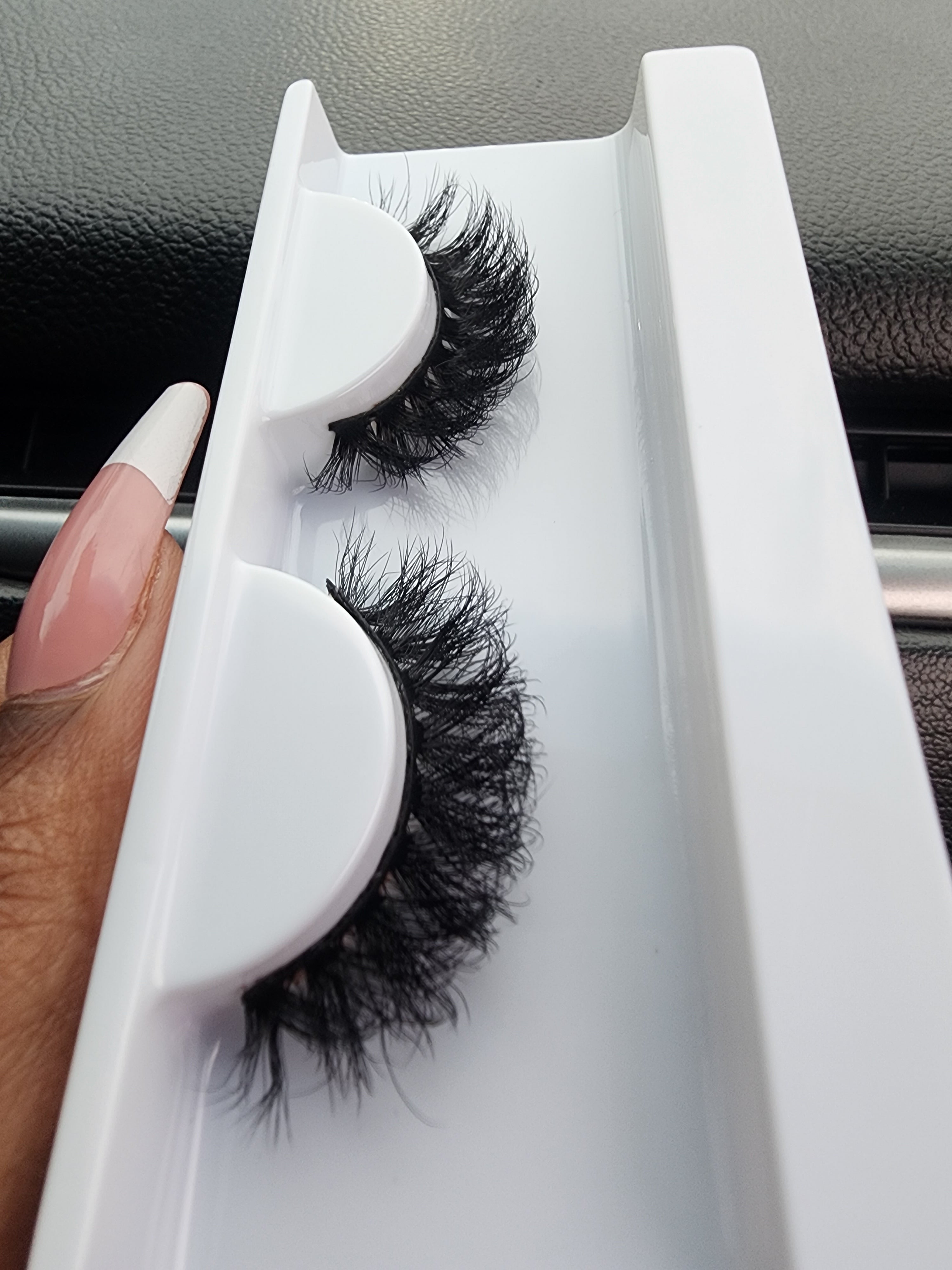 Aanya – Faux Mink Glam Drama Lash (16MM)