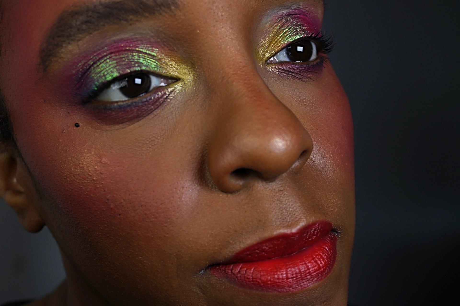 Vibrant Victor Lipstick - 05 Marisa