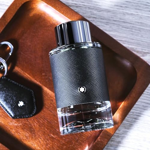 Montblanc Explorer Eau de Parfum Spray for Men 1 Oz