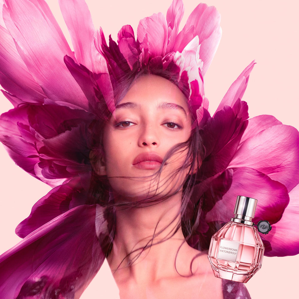 Viktor&Rolf Flowerbomb Eau de Parfum Floral and Woody Women's Perfume 1.7 Oz