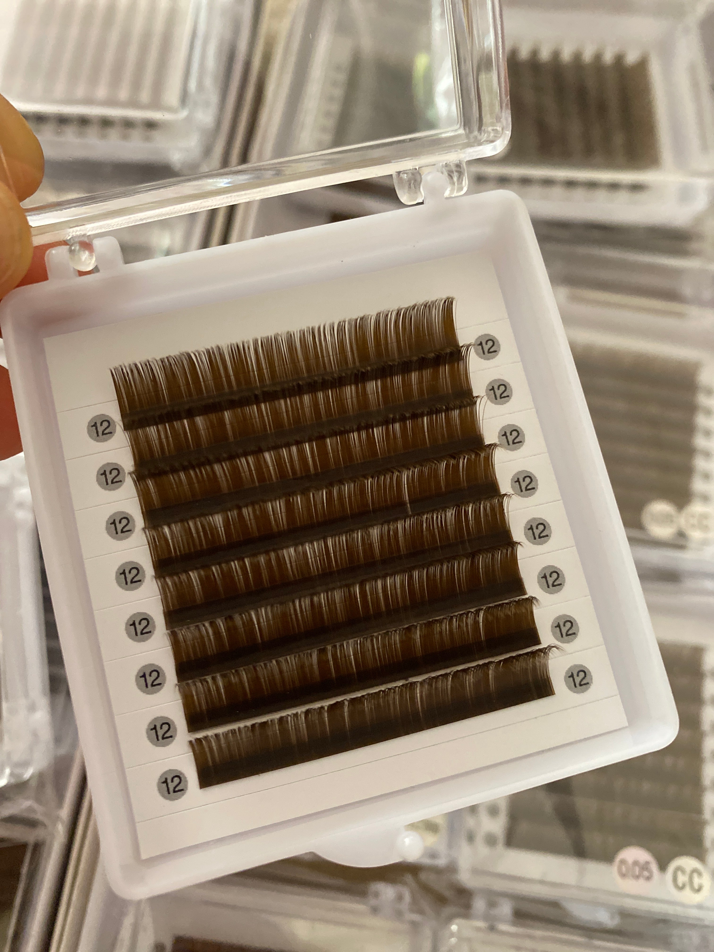 0.05mm Dark Chocolate Brown Color Lashes [8-lines]