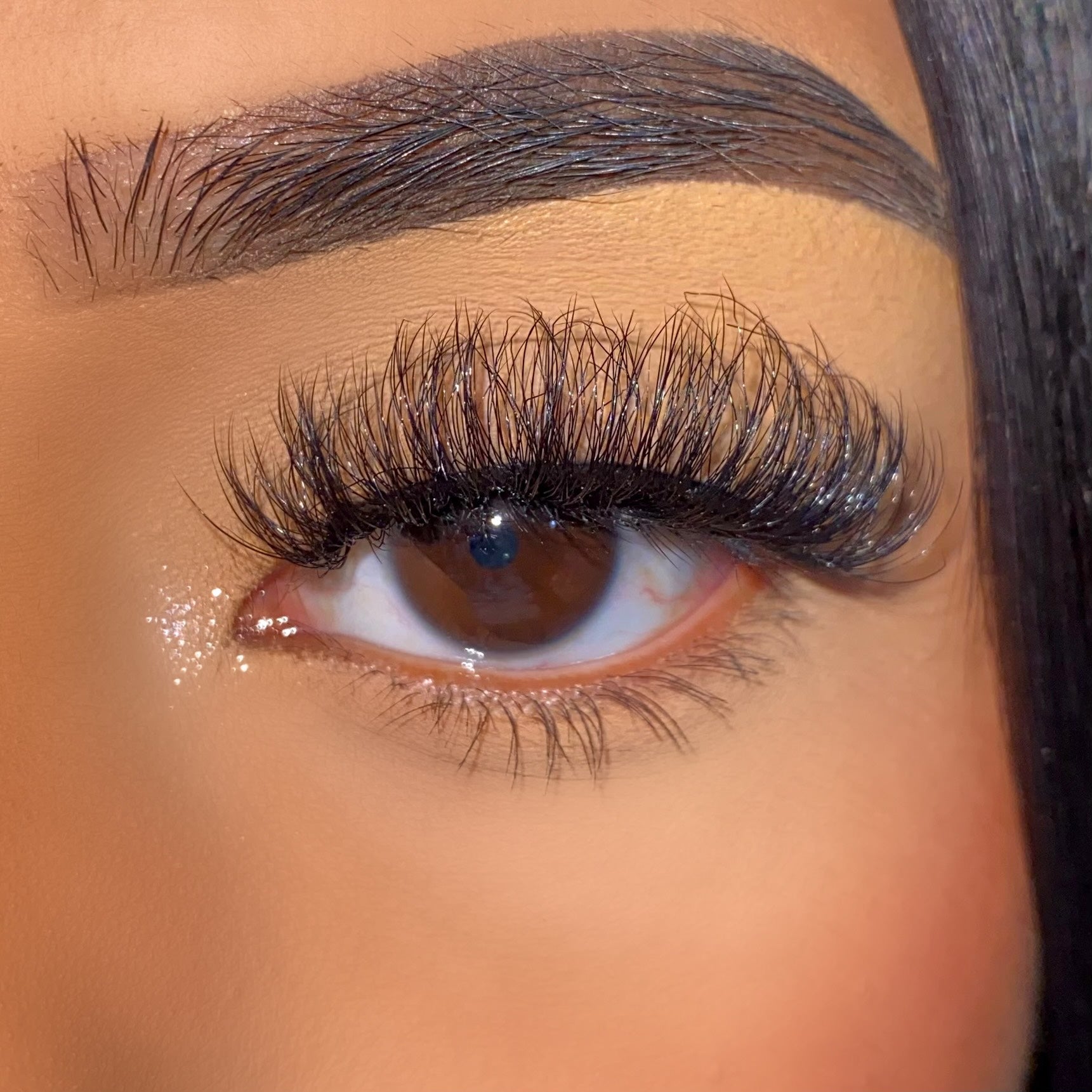 Demi – Faux Mink Clean-Glam Lash (15MM)