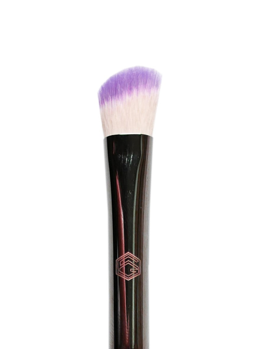 E03 - Angled Shadow Brush