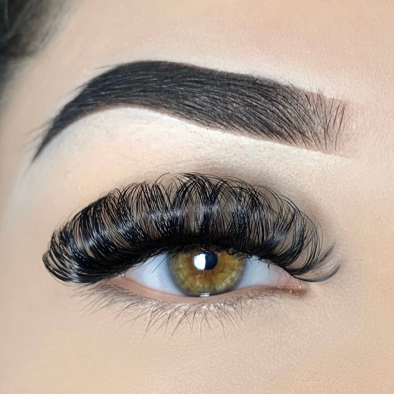 Honey – D Curl Faux Mink Glam Lash (22MM)