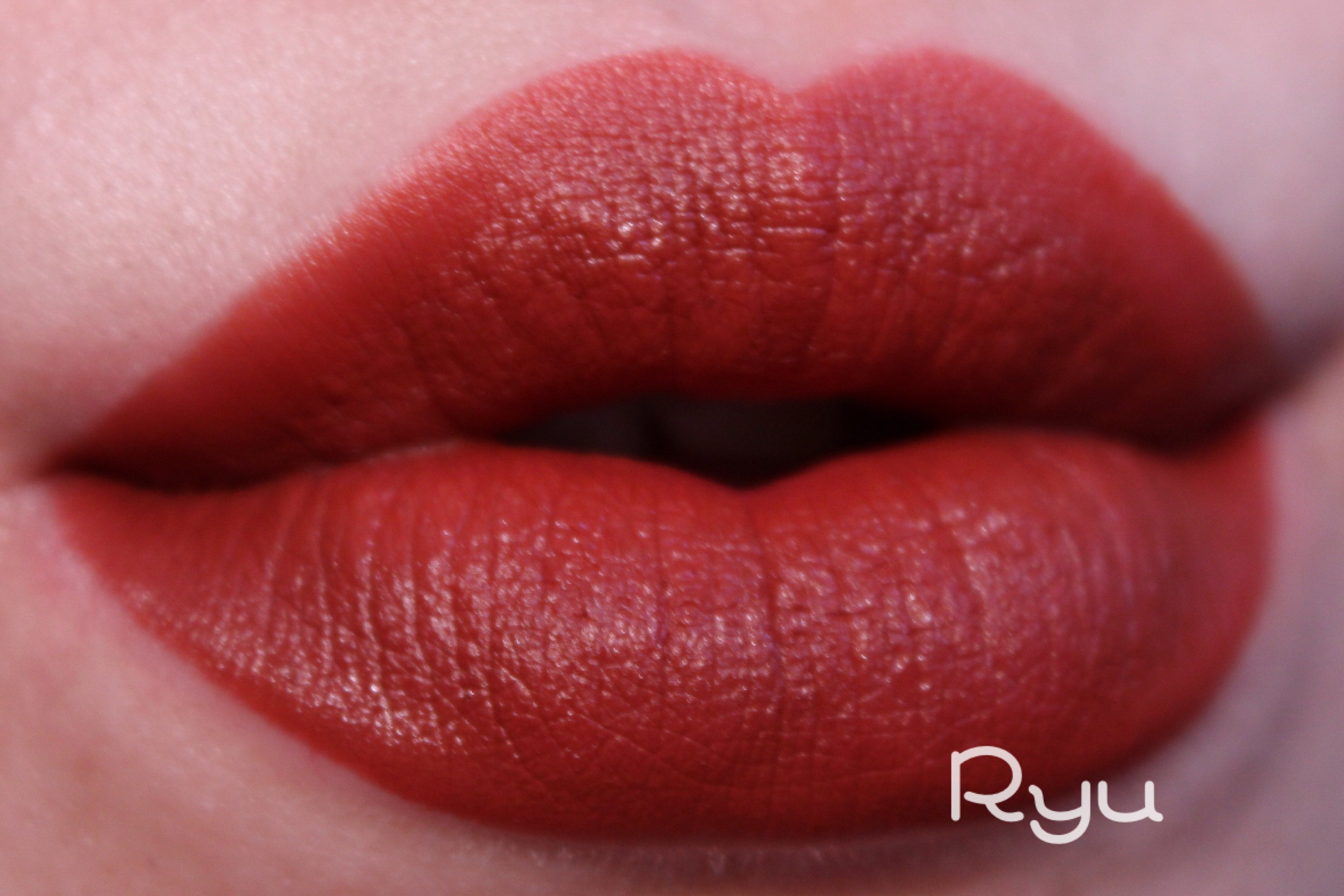 Vibrant Victor Lipstick - 01 Ryu