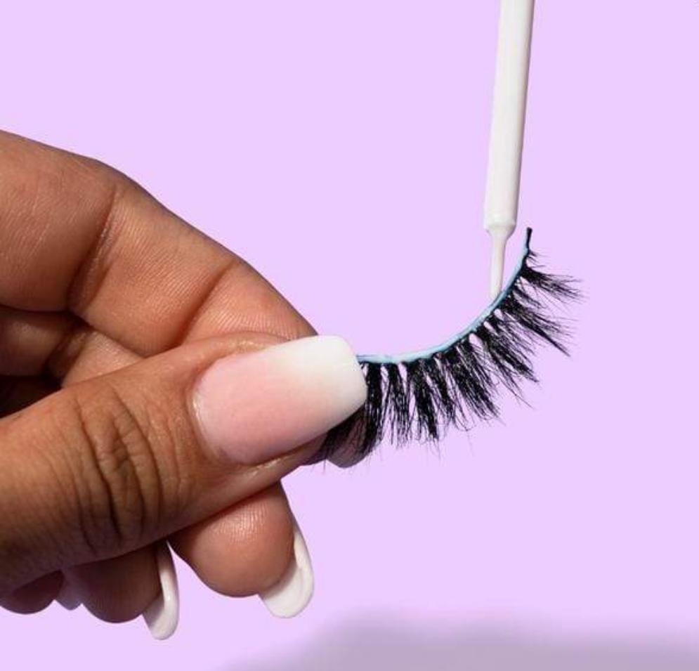 Waterproof Lash Adhesive