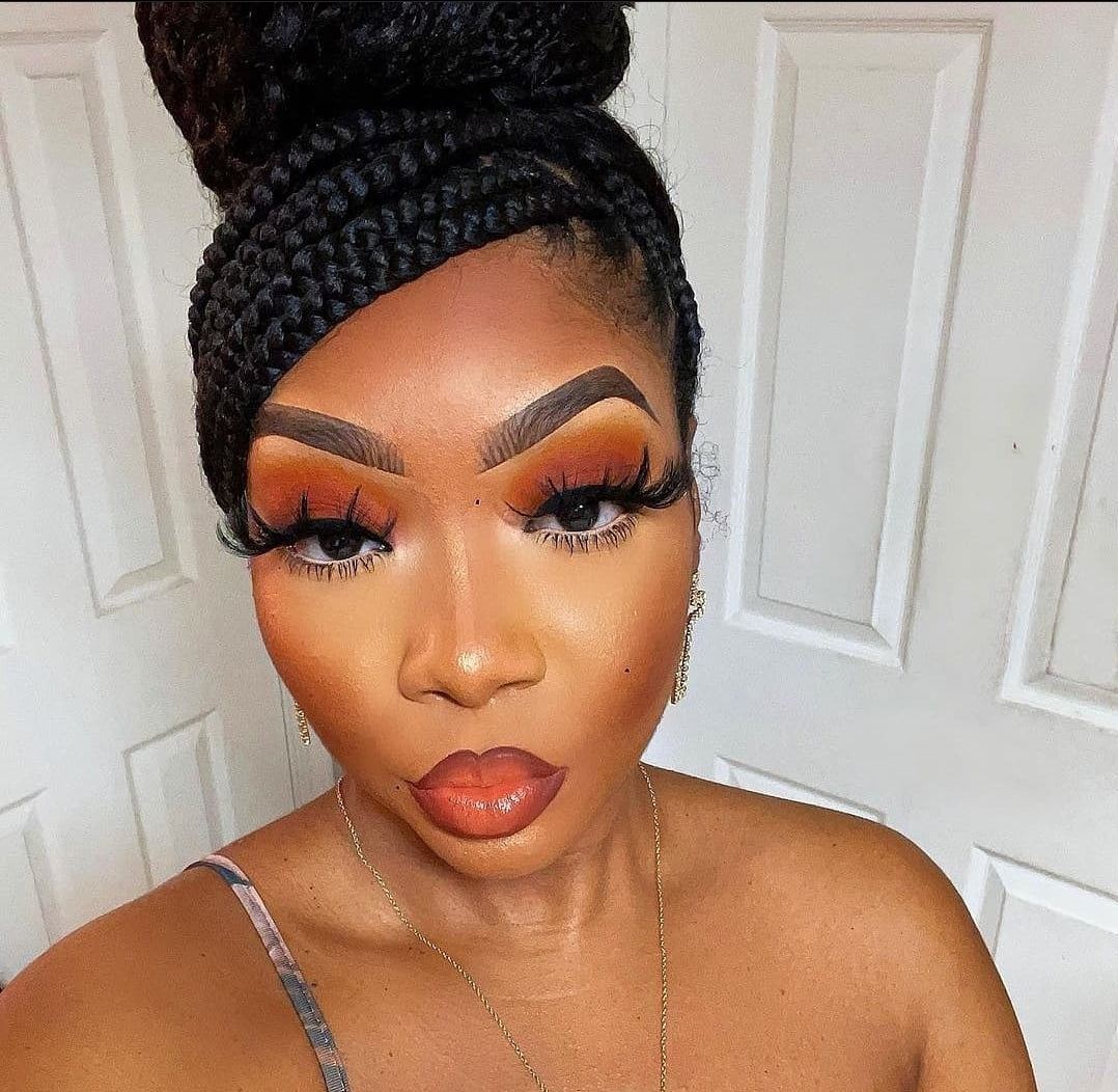 Vixen – Premium Mink Flared Glam Lash (25MM)