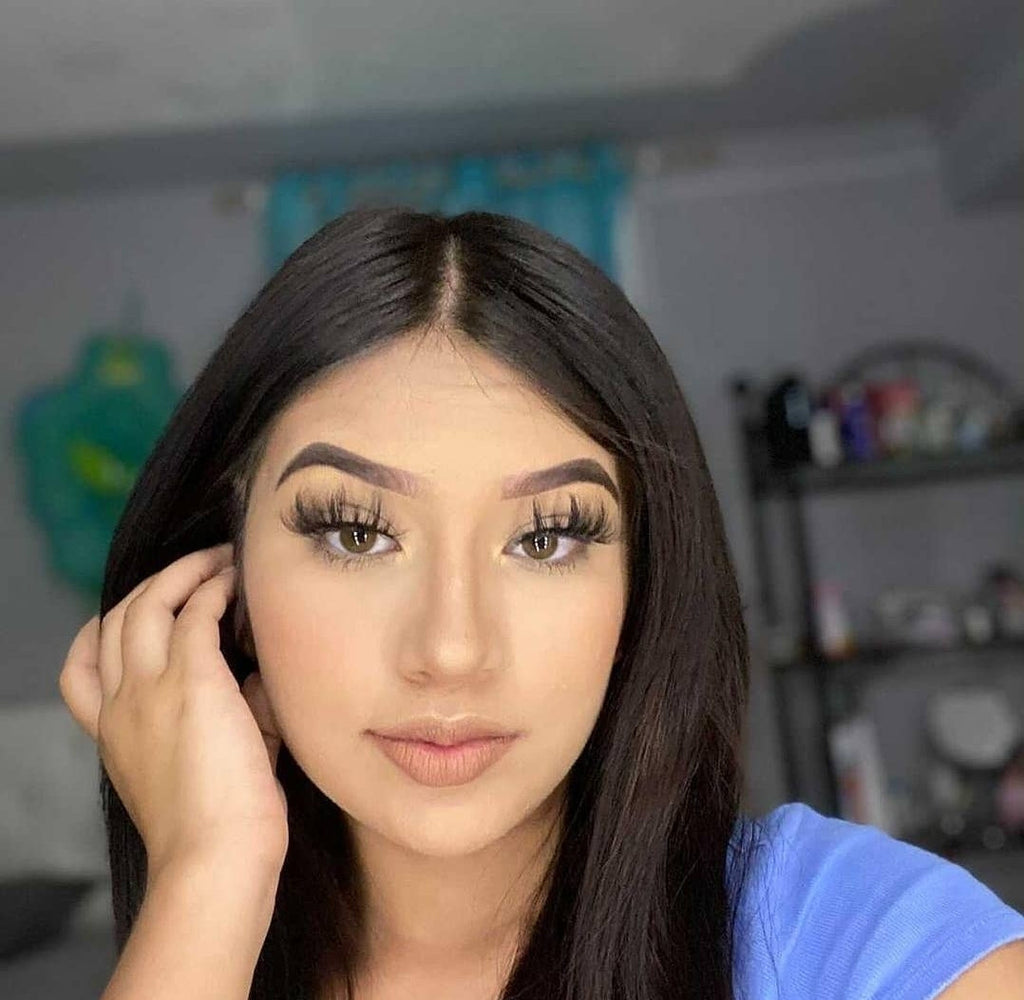 Sassy – Premium Mink Playful Volume Lash (20MM)