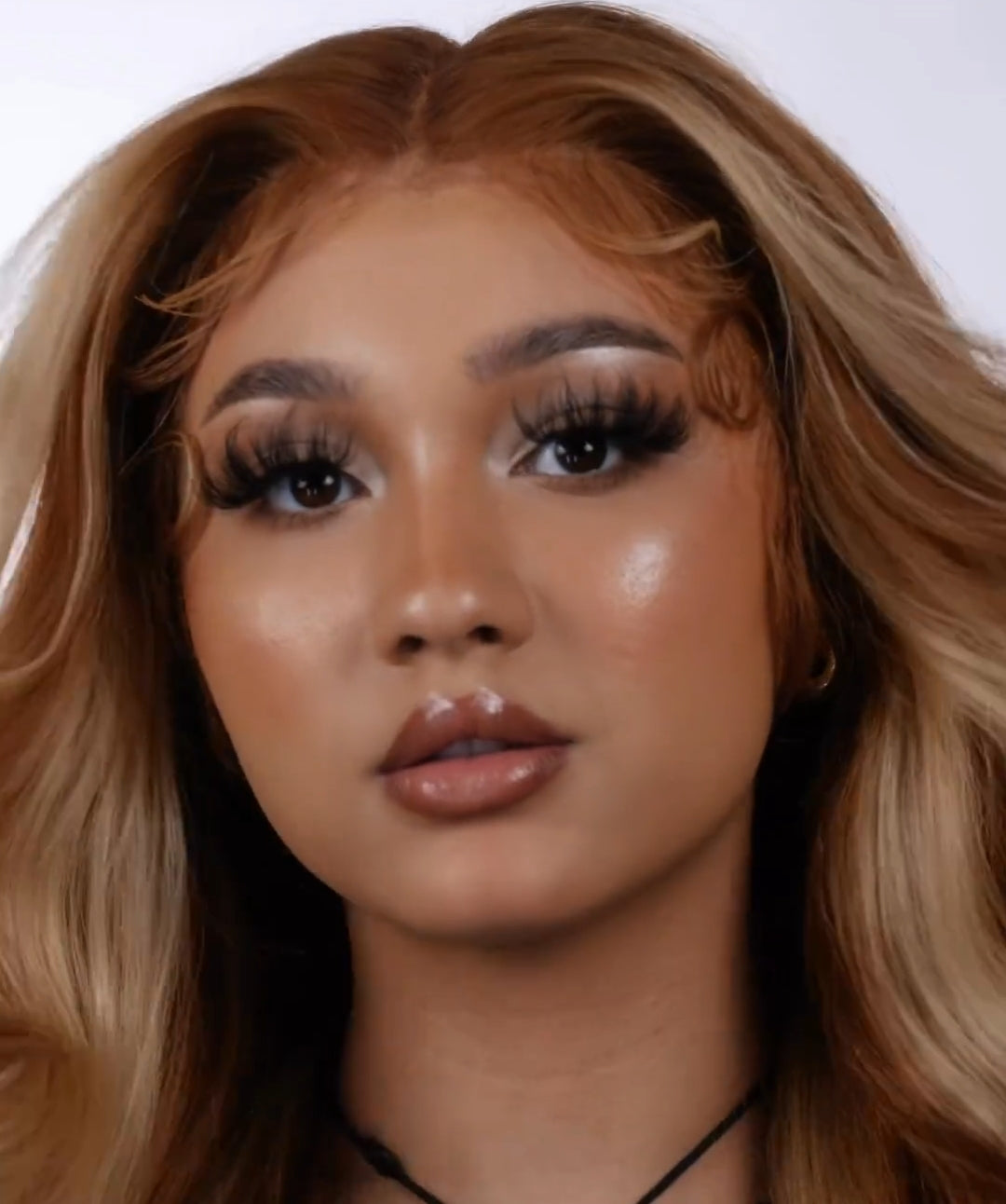 Kailey – Premium Mink Glam-Length Lash (25MM)