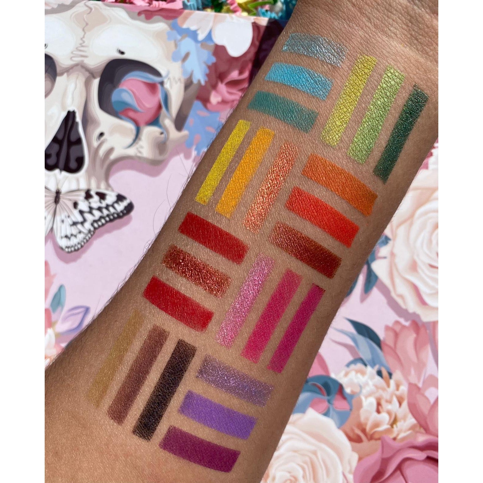 Vintage Bloom Eyeshadow Palette