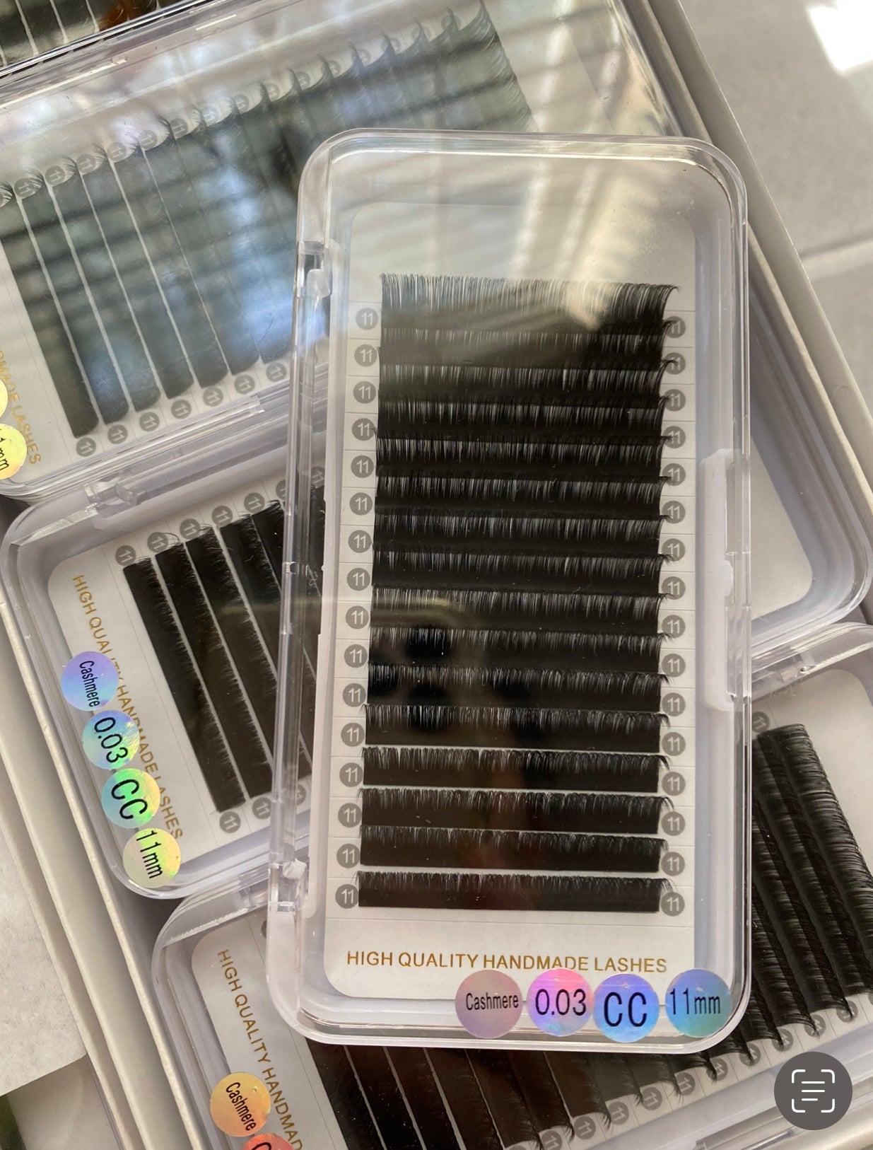 Cashmere Extra Matte Dark Black Lashes [16 lines - 0.03mm]