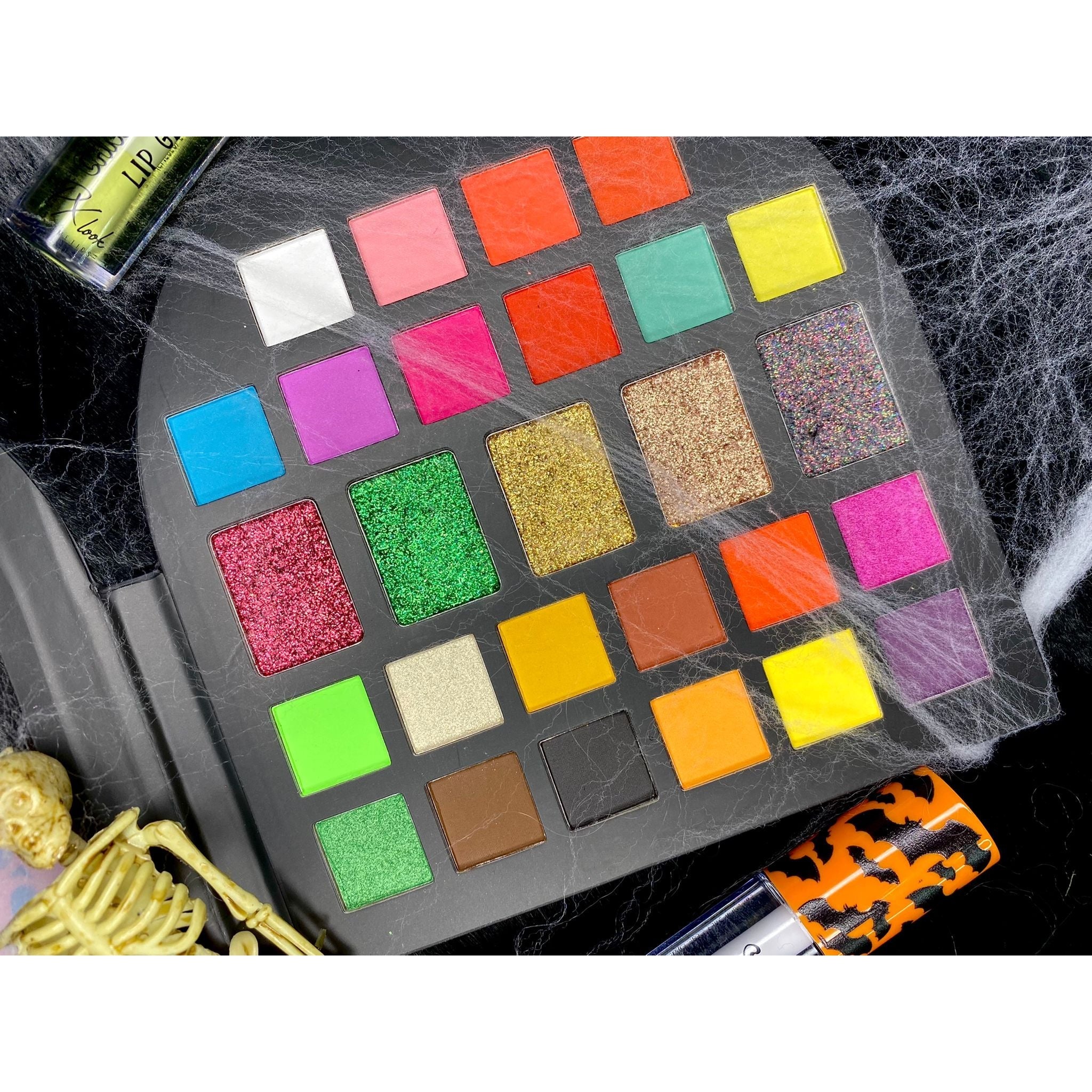 PxLook Trick Or Treat Eyeshadow Palette