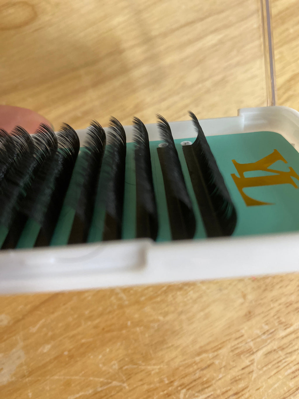 LC , LD curl Lashes 0.06 mm Cashmere Extra Matte Dark Black Lashes