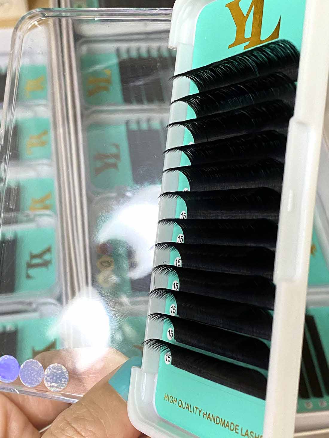 Classic Cashmere Matte FauxMink Deep Black Lashes [0.18mm 16-lines]